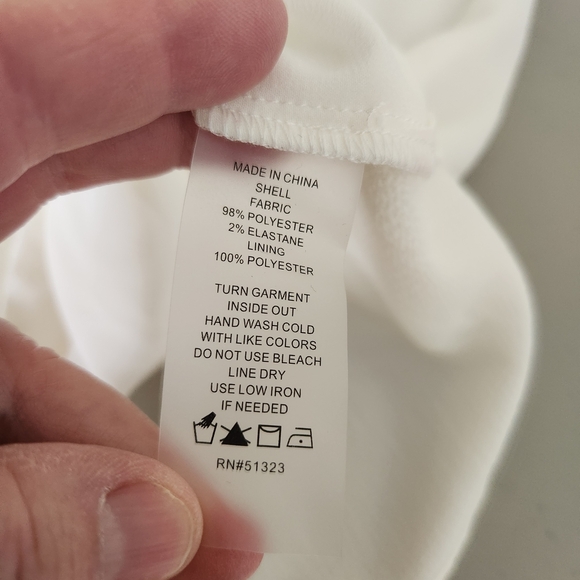 NWT Vince Camuto Ivory Blouse with Lace-Up Details, Sz XL - Picture 10 of 11